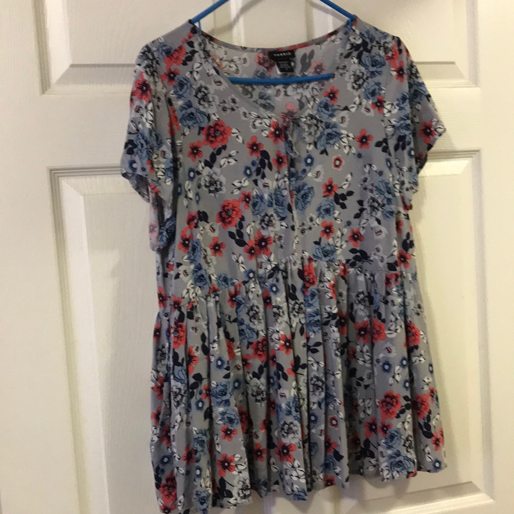 Torrid Floral blouse